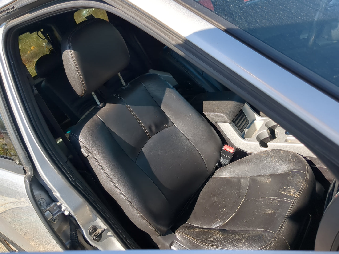 2008-2008 Mercury Mariner Passenger Front Seat Oem 1178178 - Oemusedautoparts1.com