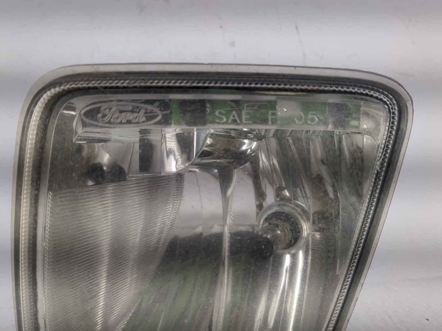 2005-2011 Mercury Mariner Driver Left Oem Front Light Lamp - Oemusedautoparts1.com