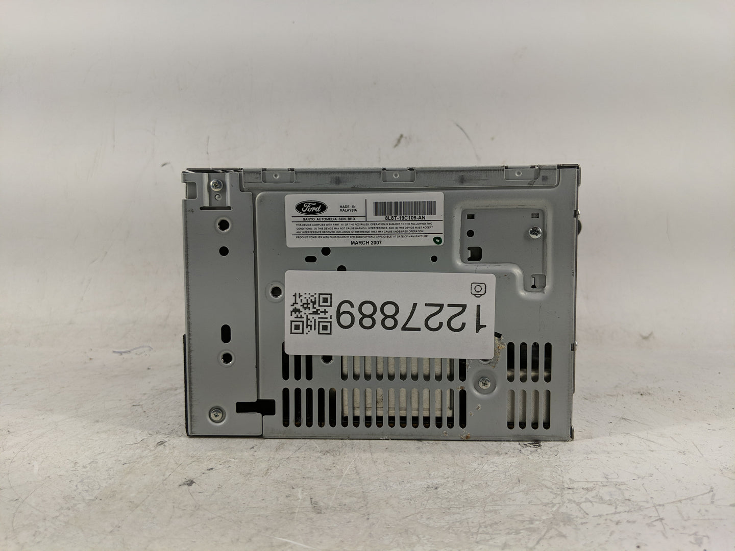 2008 Mercury Mariner Radio AM FM Cd Player Receiver Replacement P/N:8L8T-19C109-AN Fits OEM Used Auto Parts - Oemusedautopar