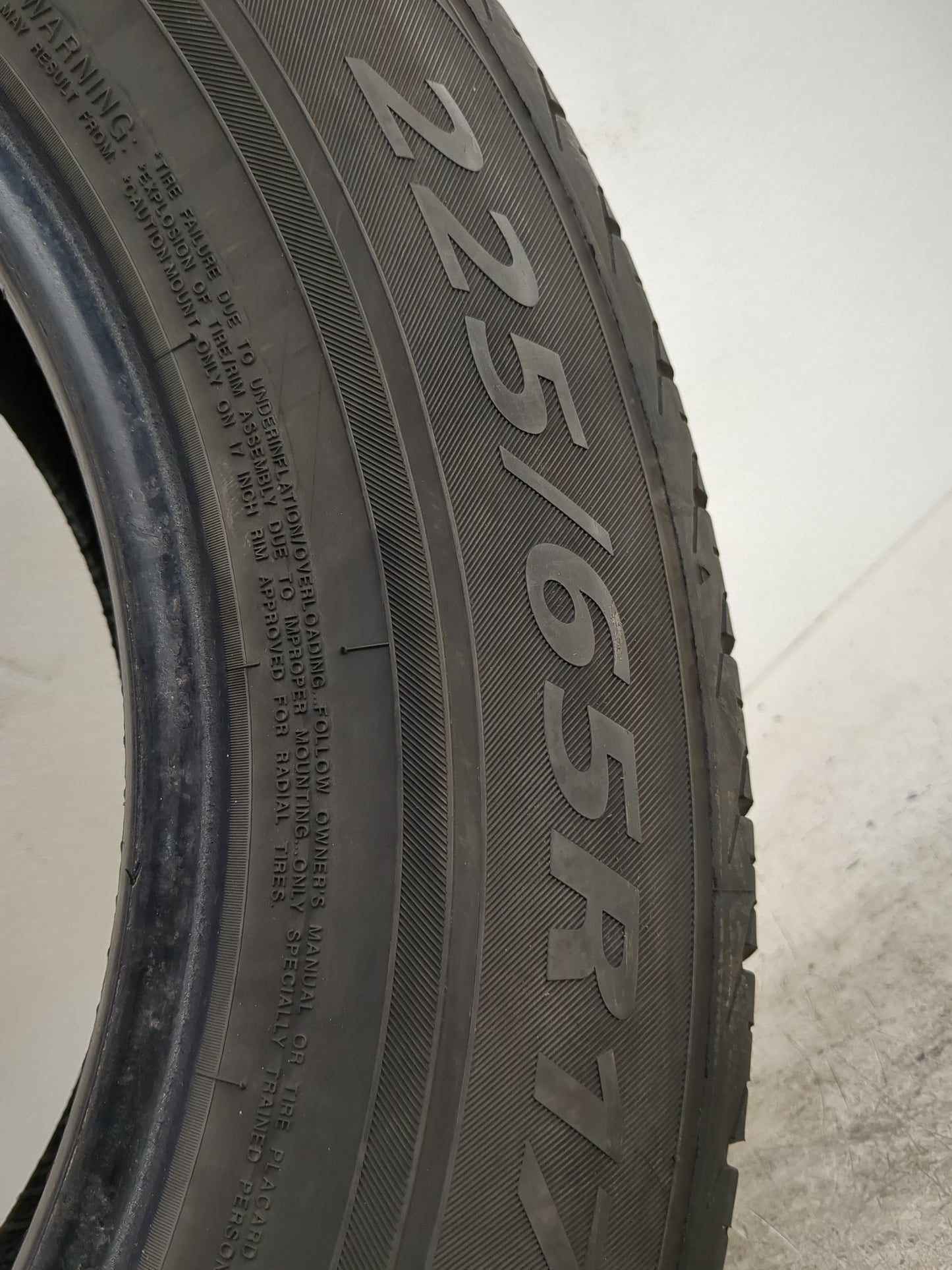 Used Tire 225/65R17 MOHAVE CROSOVER 102H - Tread Depth 8.5/32 - Oemusedautoparts1.com