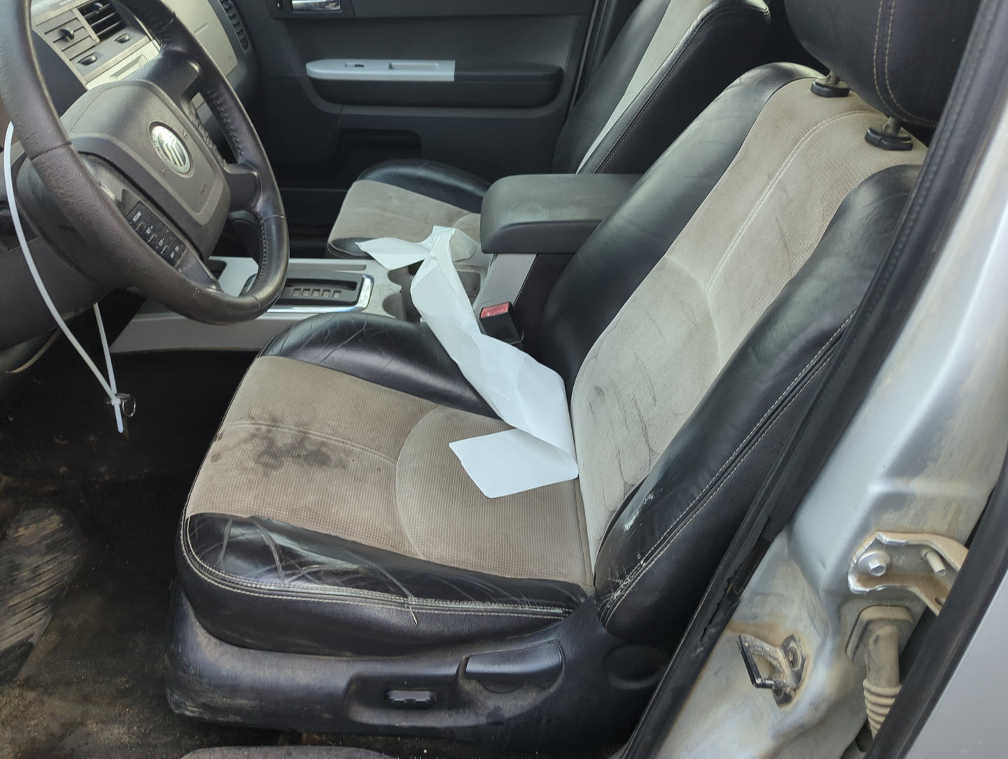 2008-2008 Mercury Mariner Driver Front Seat Oem 1301078 - Oemusedautoparts1.com