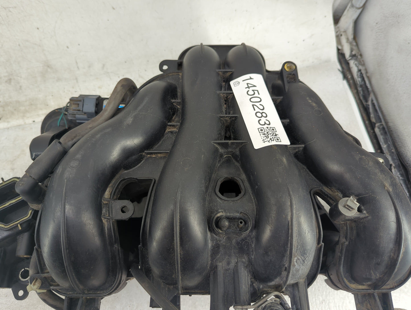 2005-2008 Mercury Mariner Air Intake Manifold Fits Fits 2005 2006 2007 2008 OEM Used Auto Parts - Oemusedautoparts1.com