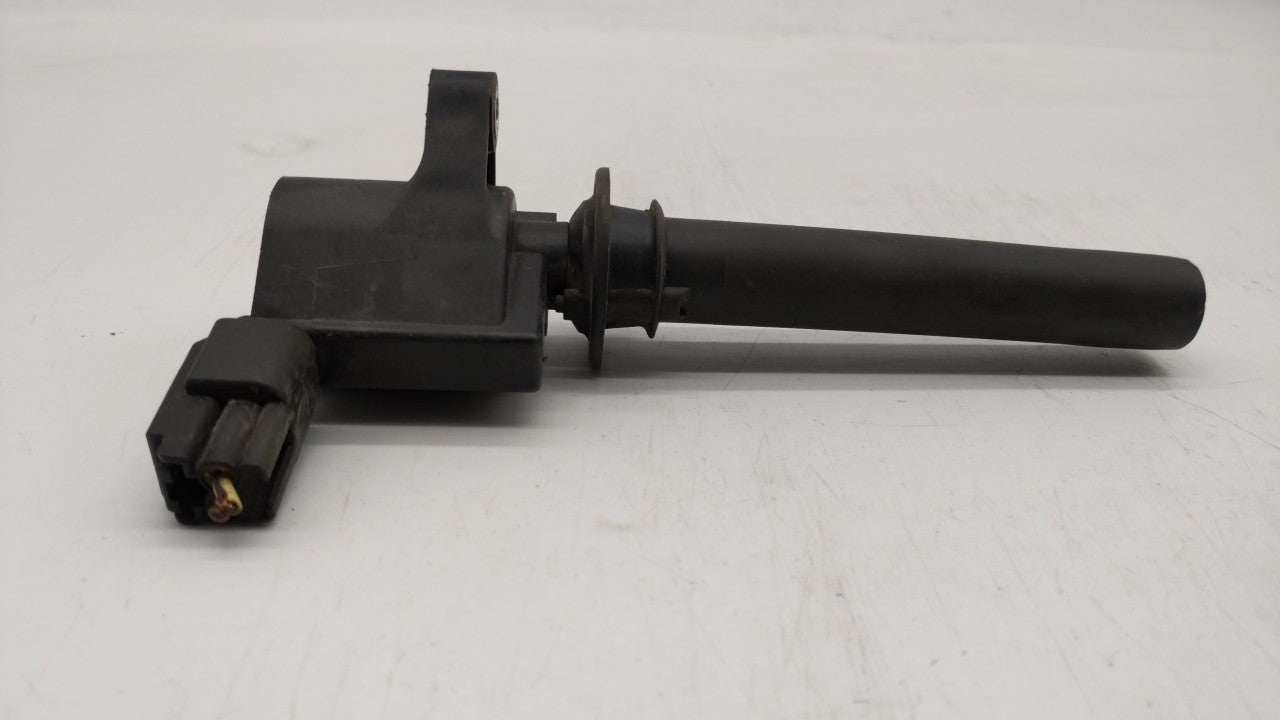 2008 Mercury Mariner Ignition Coil Igniter Pack - Oemusedautoparts1.com