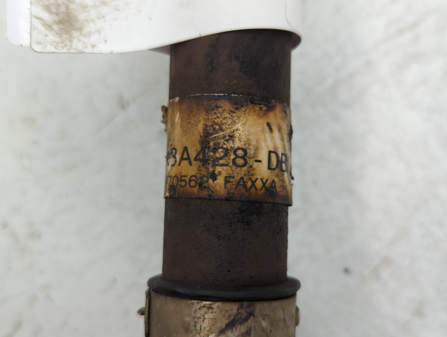 2005-2008 Mercury Mariner Axle Shaft Front Driver Cv C/v - Oemusedautoparts1.com