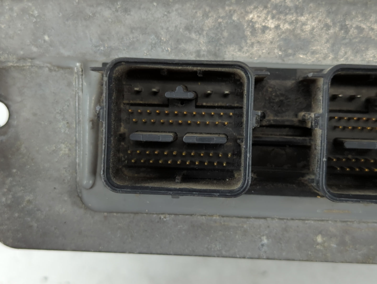 2008 Mercury Mariner PCM Engine Control Computer ECU ECM PCU OEM P/N:8L8A-12A650-ALB 8L8A-12A650-APB Fits Fits 2009 OEM Used