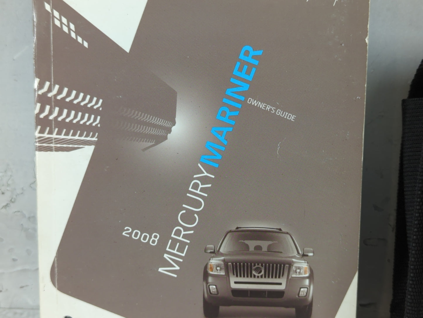 2008 Mercury Mariner Owners Manual Book Guide P/N:8E6J 19A321 AC OEM Used Auto Parts - Oemusedautoparts1.com