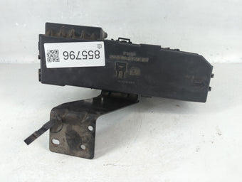 compare product 2008 Mercury Mariner Fusebox Fuse Box Panel Relay Module P/N:8M64 14A254 AB Fits OEM Used Auto Parts