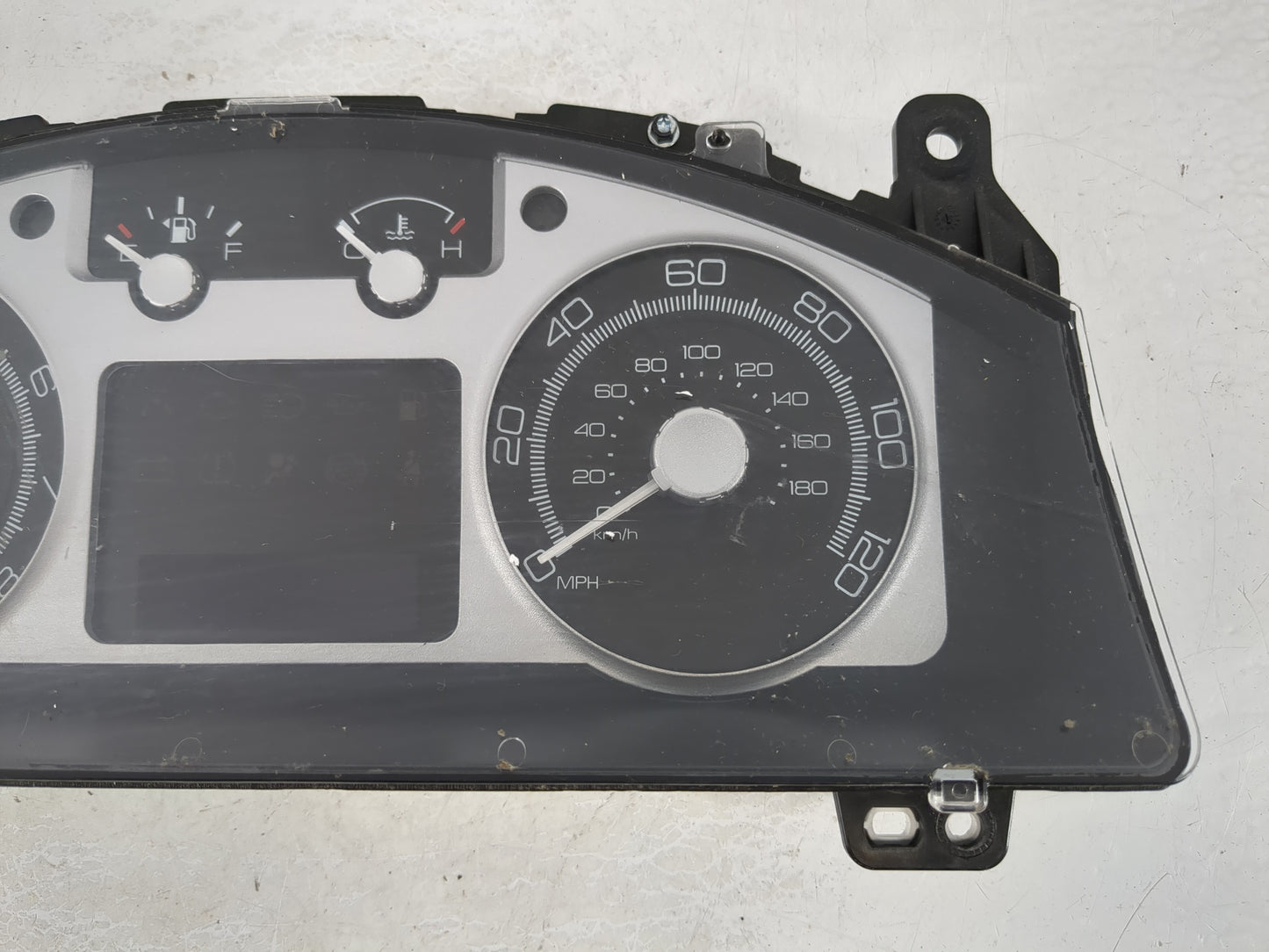 2008 Mercury Mariner Instrument Cluster Speedometer Gauges Fits OEM Used Auto Parts - Oemusedautoparts1.com