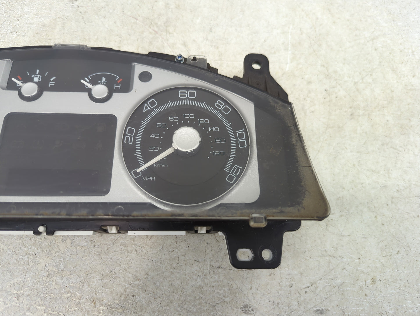2008 Mercury Mariner Instrument Cluster Speedometer Gauges Miles:135K Fits OEM Used Auto Parts - Oemusedautoparts1.com