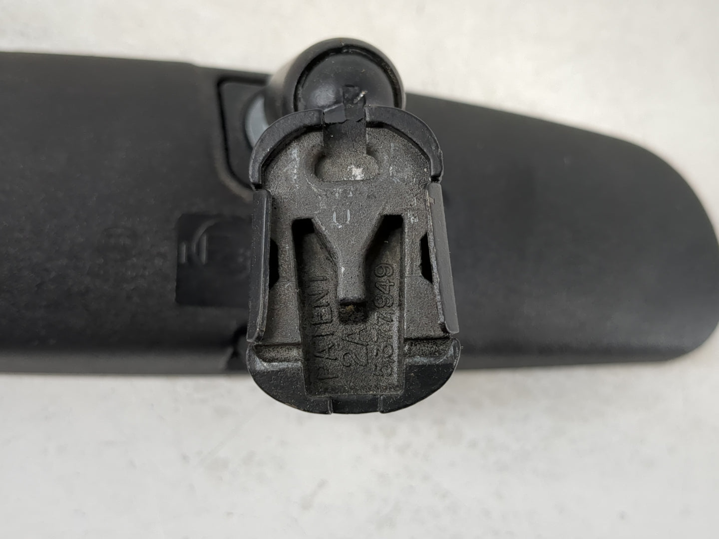 2008 Mercury Mariner Interior Rear View Mirror Replacement OEM Fits OEM Used Auto Parts - Oemusedautoparts1.com