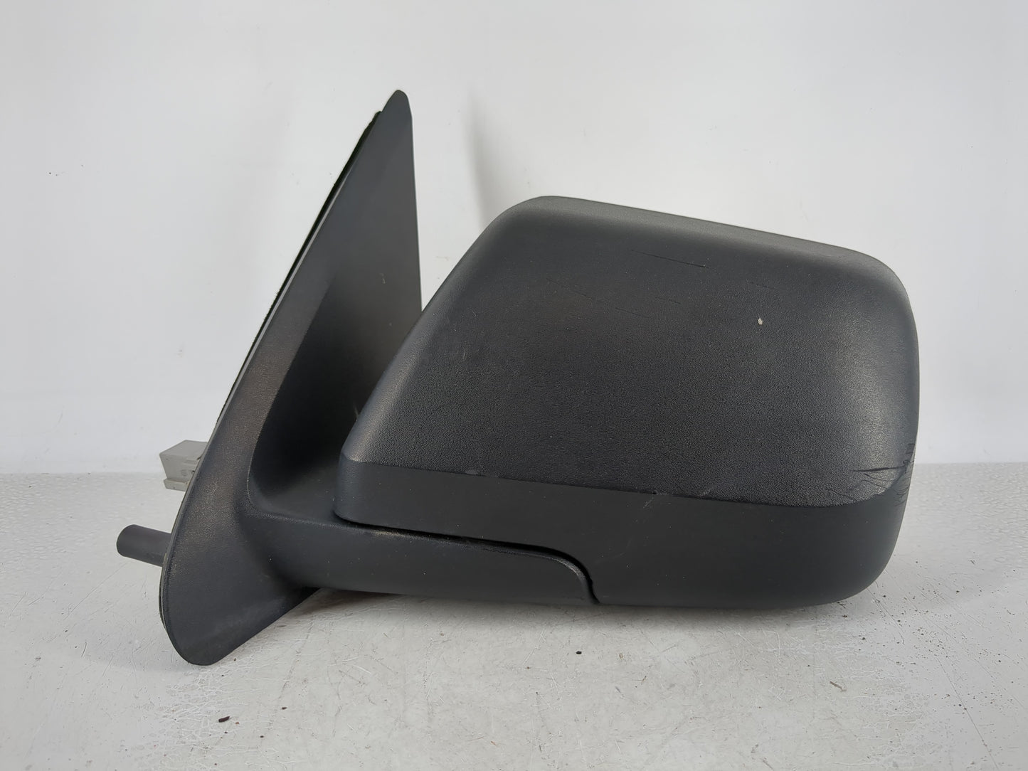 2008-2009 Mercury Mariner Passenger Right Side View Manual Door Mirror - Oemusedautoparts1.com