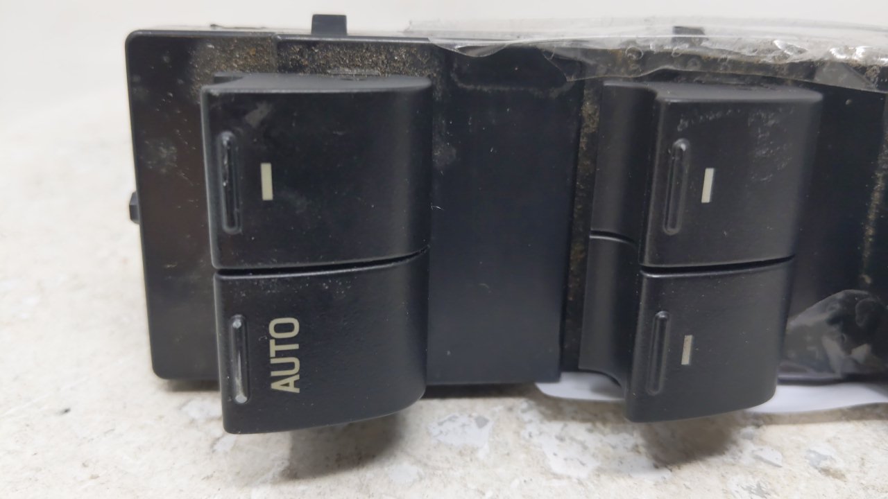 2008 Mercury Mercury Master Power Window Switch Replacement Driver Side Left Fits OEM Used Auto Parts - Oemusedautoparts1.co