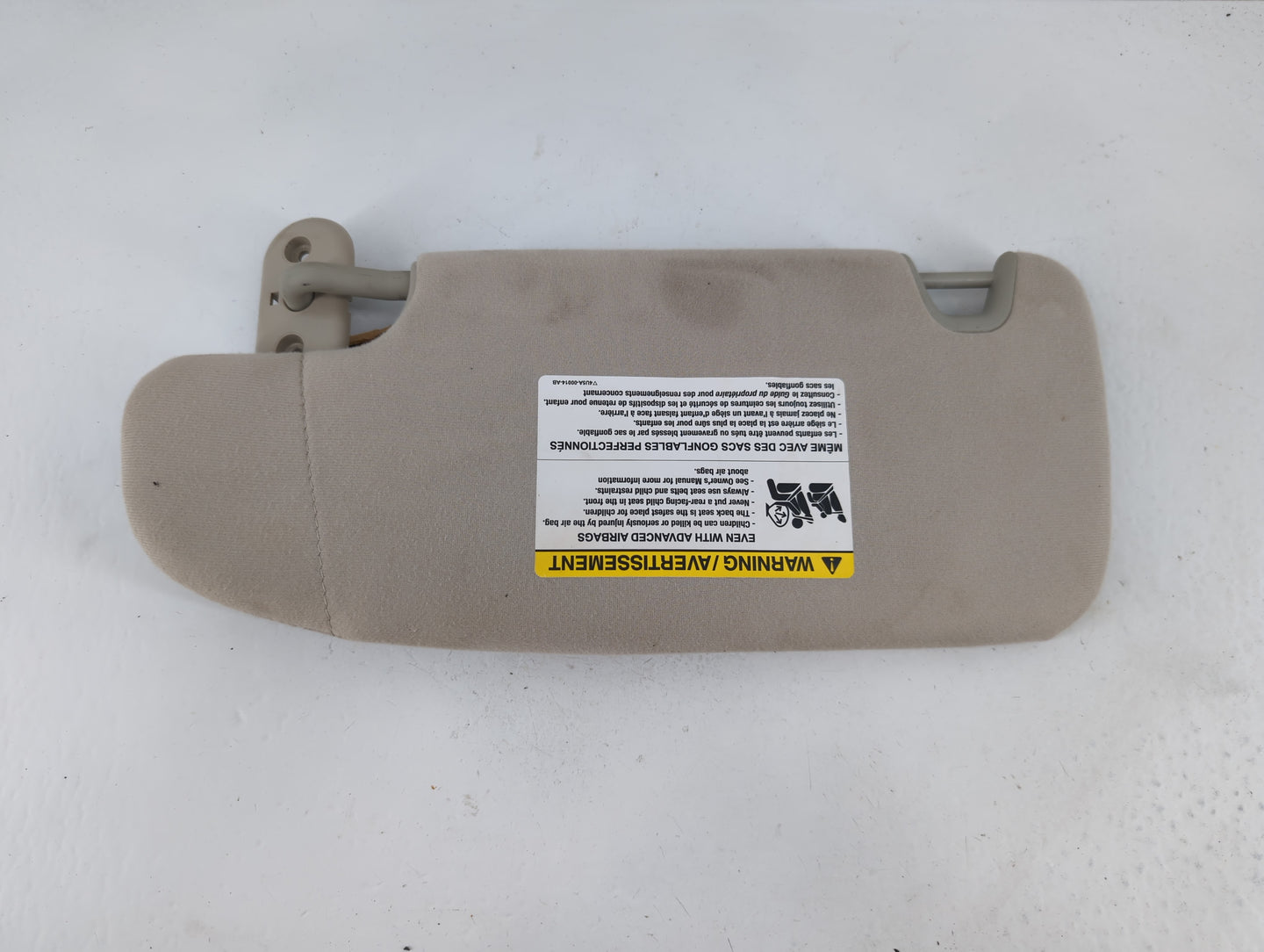 2006-2009 Mercury Milan Sun Visor Shade Replacement Passenger Right Mirror Fits Fits 2006 2007 2008 2009 OEM Used Auto Parts