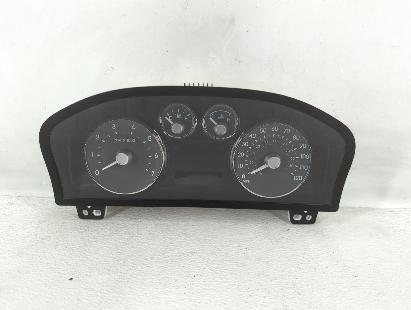 2008-2009 Mercury Milan Instrument Cluster Speedometer Gauges P/N:8E5T-10849-FD Fits Fits 2008 2009 OEM Used Auto Parts - Oe
