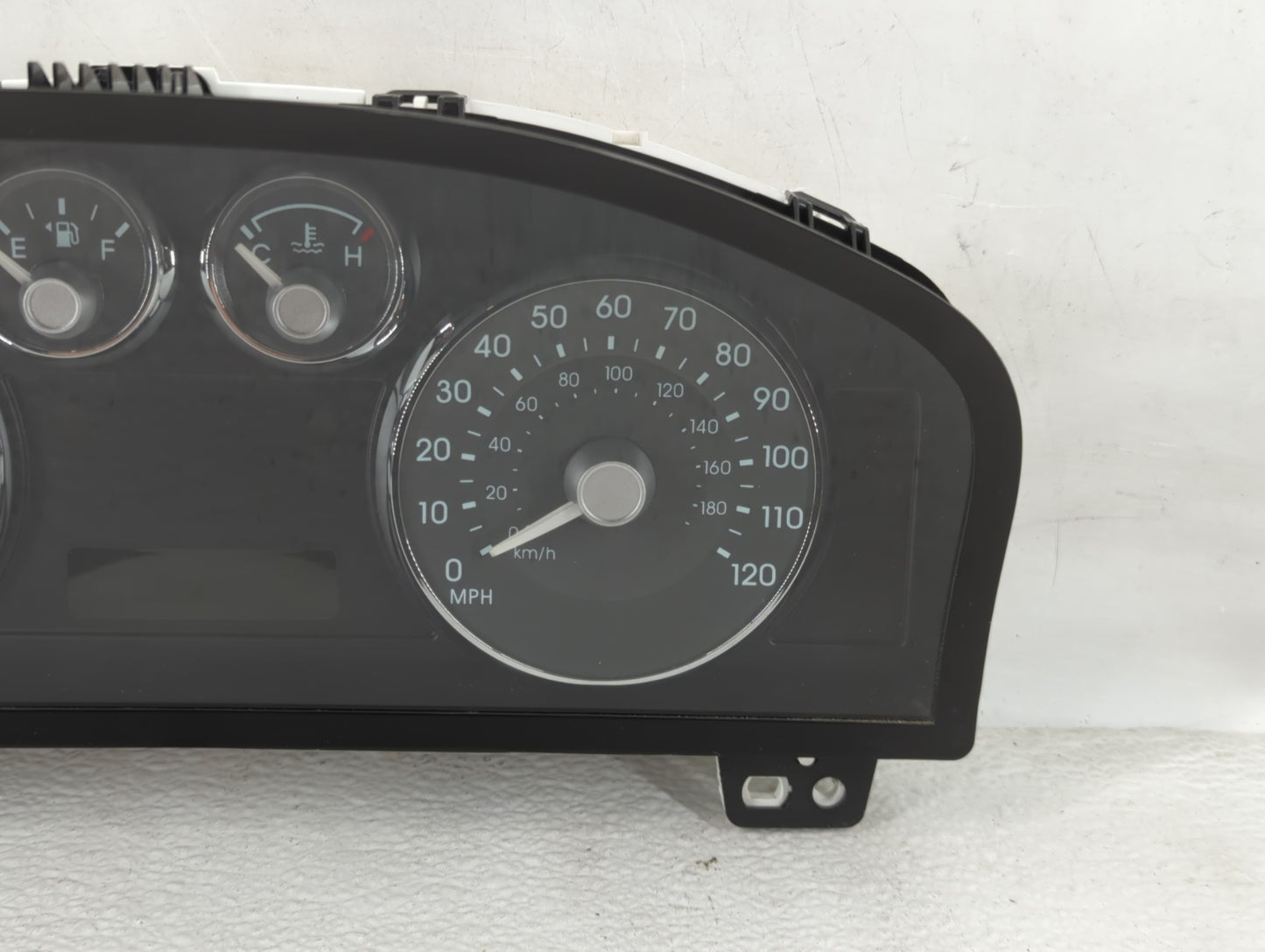 2008-2009 Mercury Milan Instrument Cluster Speedometer Gauges P/N:8E5T-10849-FD Fits Fits 2008 2009 OEM Used Auto Parts - Oe