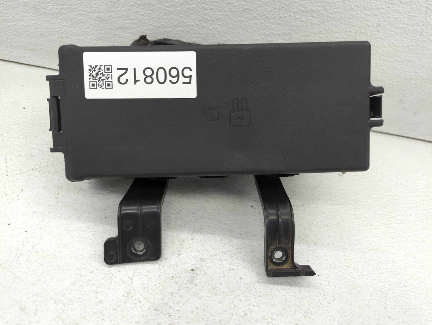 2006-2009 Mercury Milan Fusebox Fuse Box Panel Relay Module P/N:8E5T-14290-A Fits Fits 2006 2007 2008 2009 OEM Used Auto Par