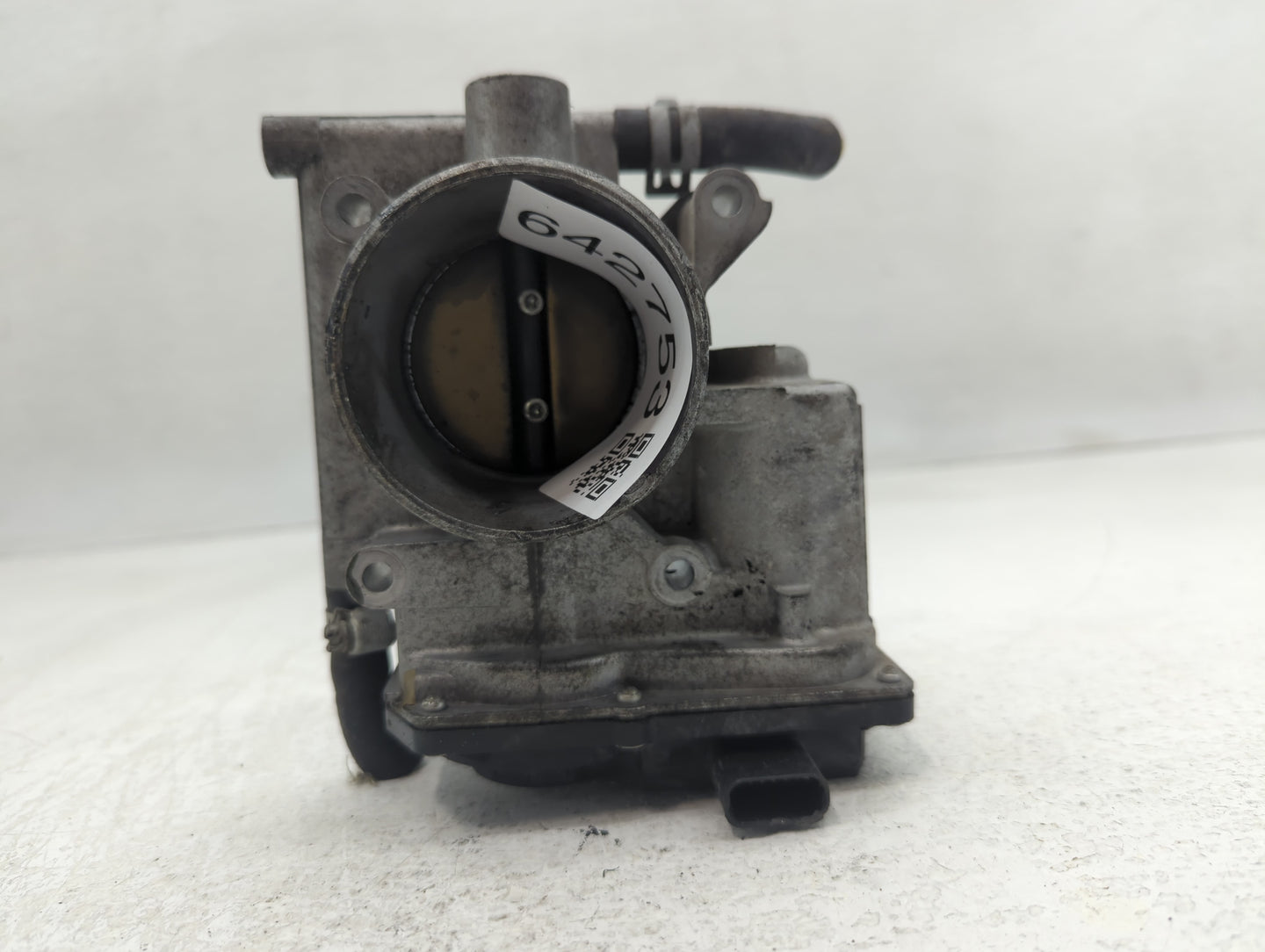 2006-2009 Mercury Milan Throttle Body P/N:093001950 Fits Fits 2006 2007 2008 2009 OEM Used Auto Parts - Oemusedautoparts1.co