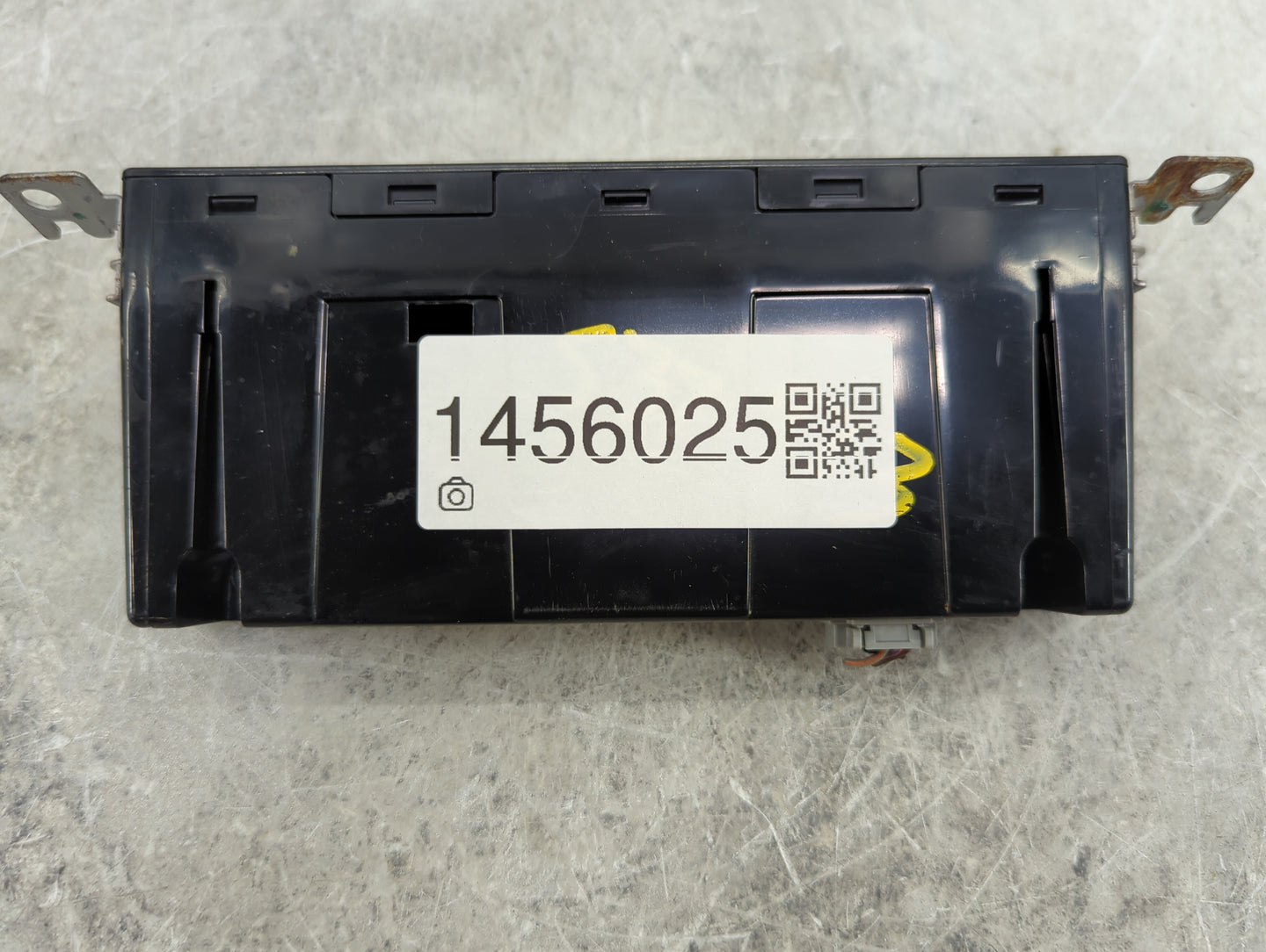 2008 Mercury Mountaineer Information Display Screen - Oemusedautoparts1.com