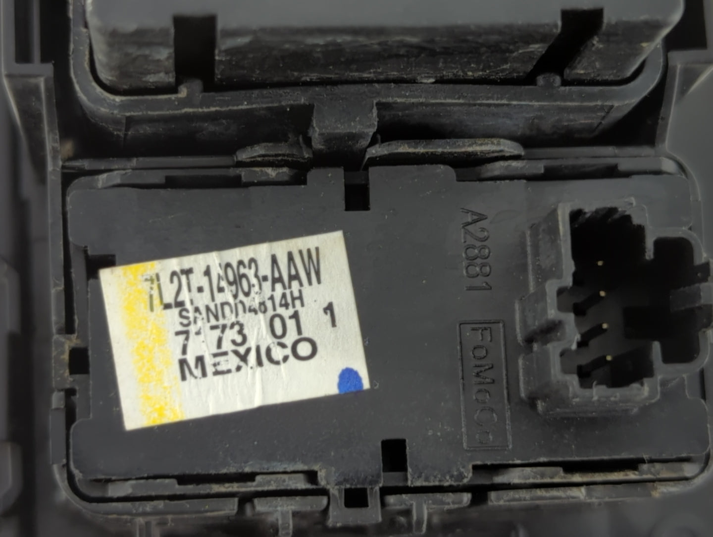 2008-2010 Mercury Mountaineer Master Power Window Switch Replacement Driver Side Left P/N:7L2T-14963-AAW 7T43-7814B363-A Fit