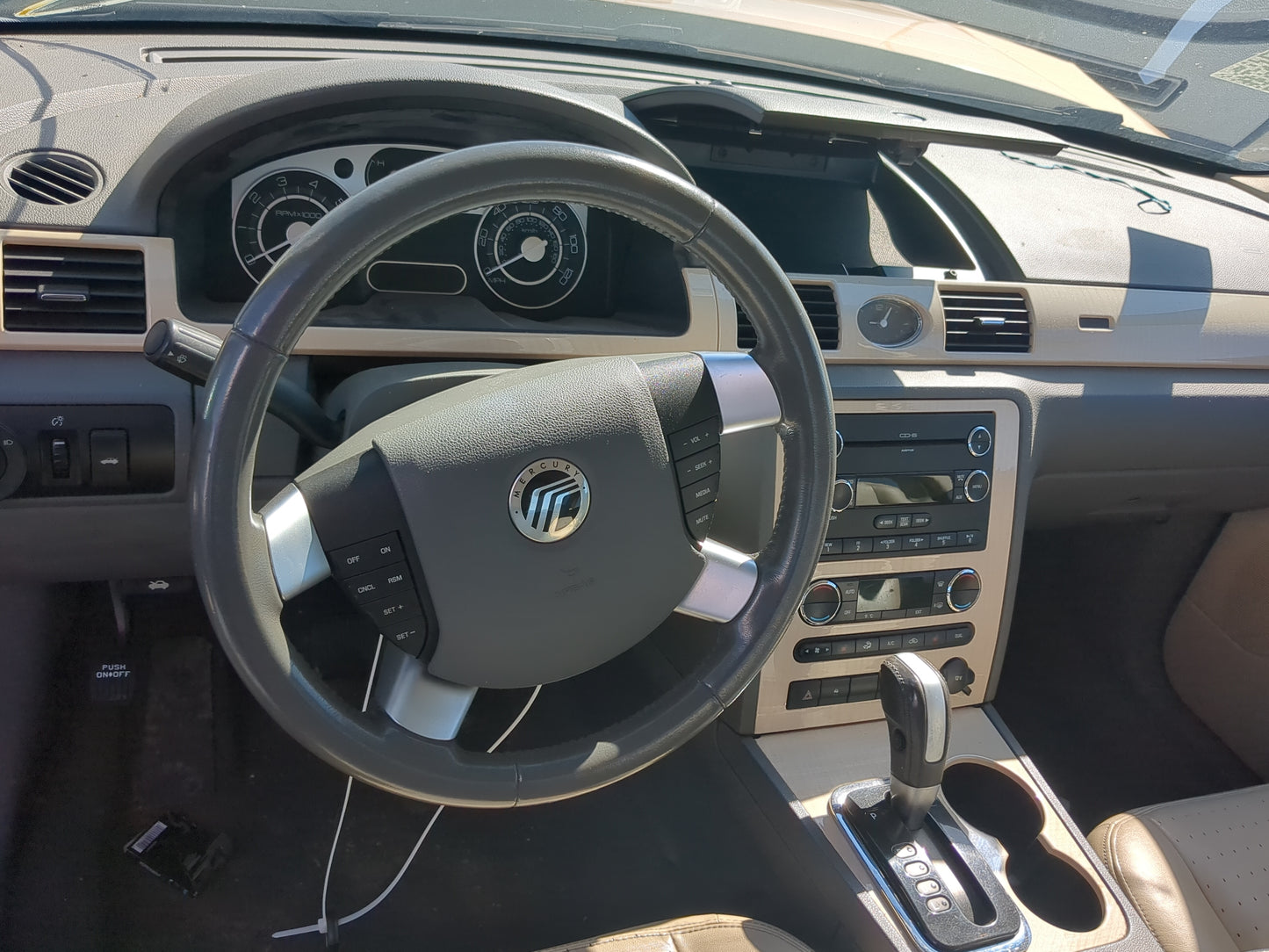 2008-2009 Mercury Sable Air Bag Driver Left Steering Wheel Mounted - Oemusedautoparts1.com