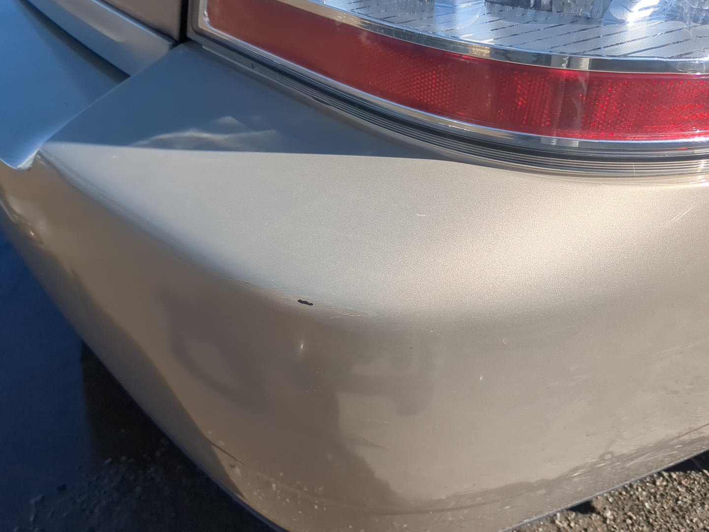 2008-2009 Mercury Sable Rear Bumper Assembly Oem - Oemusedautoparts1.com