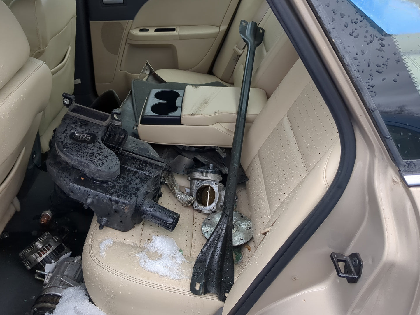 2008 Mercury Sable Rear Seat Oem - Oemusedautoparts1.com