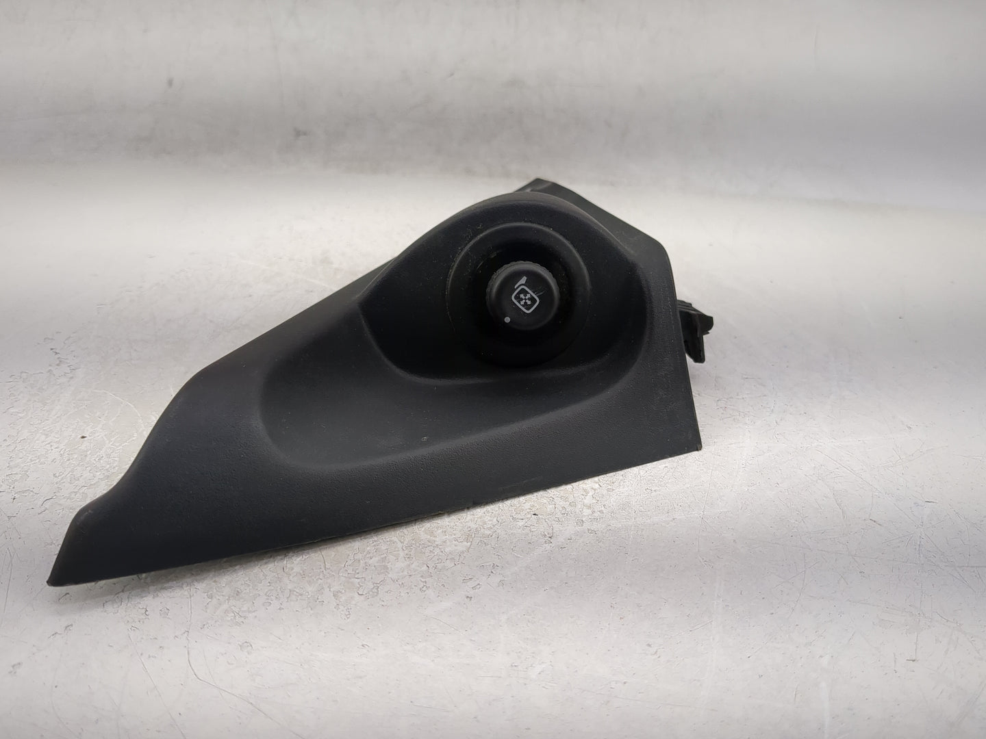 2008-2009 Mercury Sable Master Power Window Switch Replacement Driver Side Left Fits OEM Used Auto Parts - Oemusedautoparts1