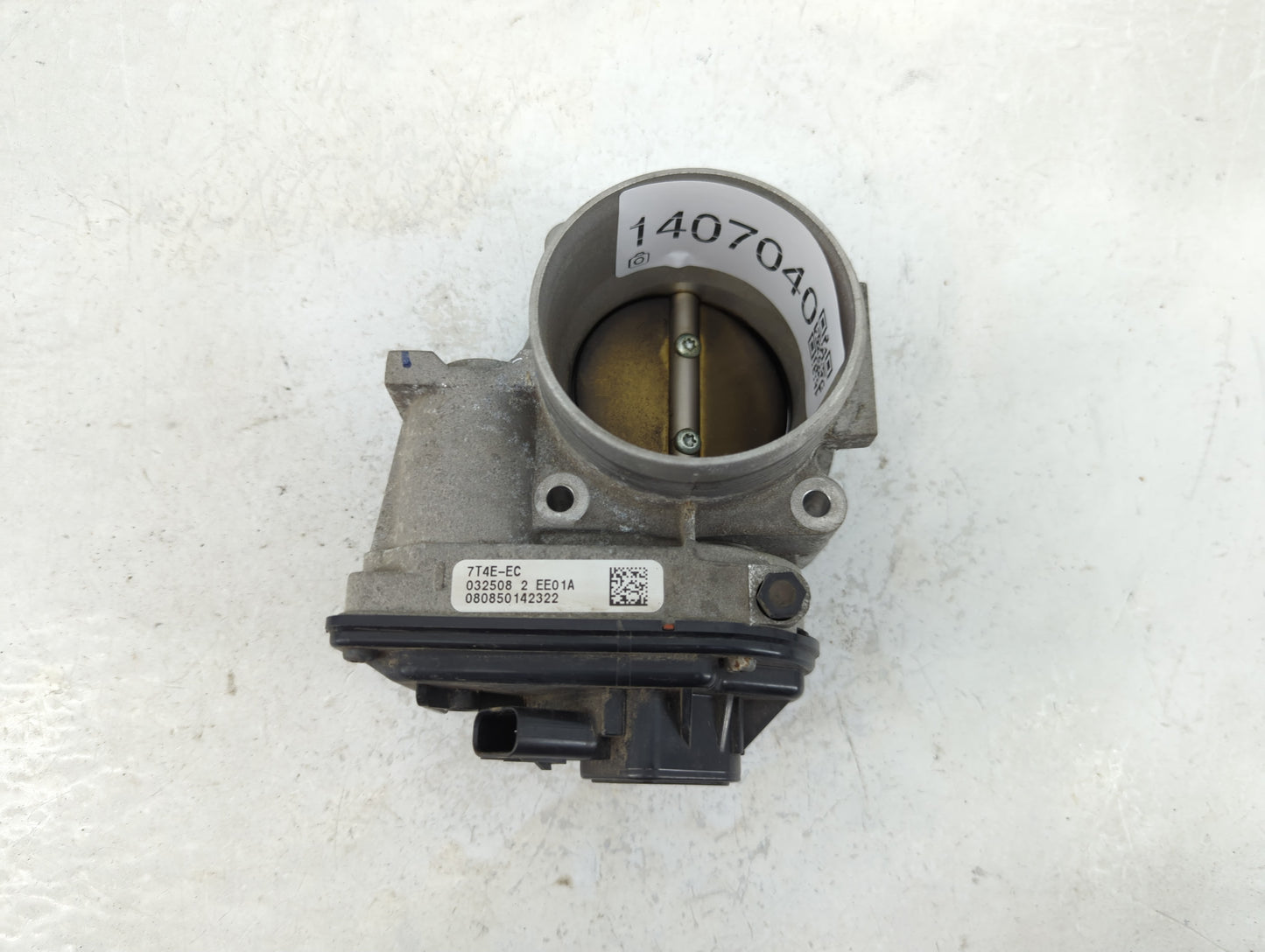 2008-2009 Mercury Sable Throttle Body P/N:VP7T4U-9E928-BA Fits Fits 2007 2008 2009 2010 2011 2012 2013 2014 OEM Used Auto Pa