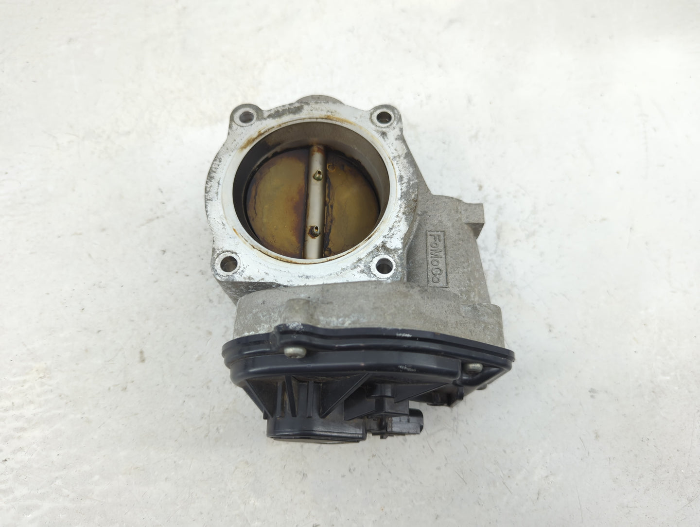 2008-2009 Mercury Sable Throttle Body P/N:VP7T4U-9E928-BA Fits Fits 2007 2008 2009 2010 2011 2012 2013 2014 OEM Used Auto Pa