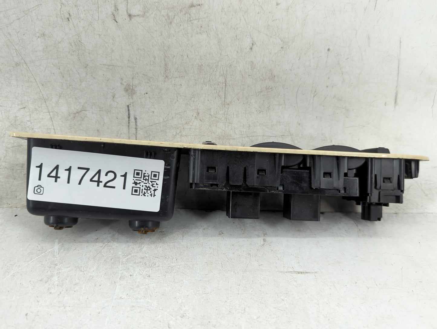 2008-2009 Mercury Sable Master Power Window Switch Replacement Driver Side Left Fits Fits 2005 2006 2007 2008 2009 OEM Used 