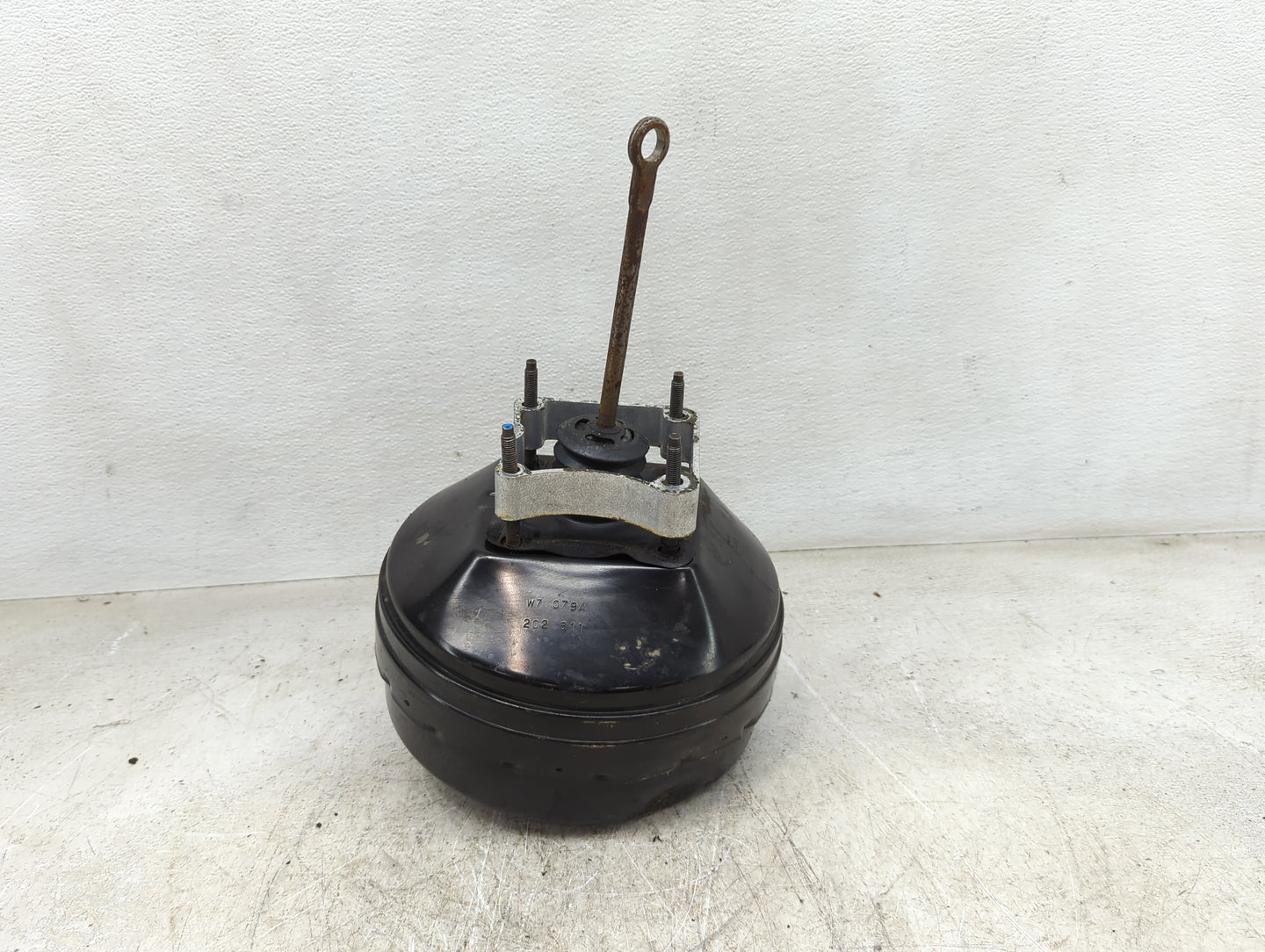 2008-2009 Mercury Sable Power Brake Booster Oem - Oemusedautoparts1.com