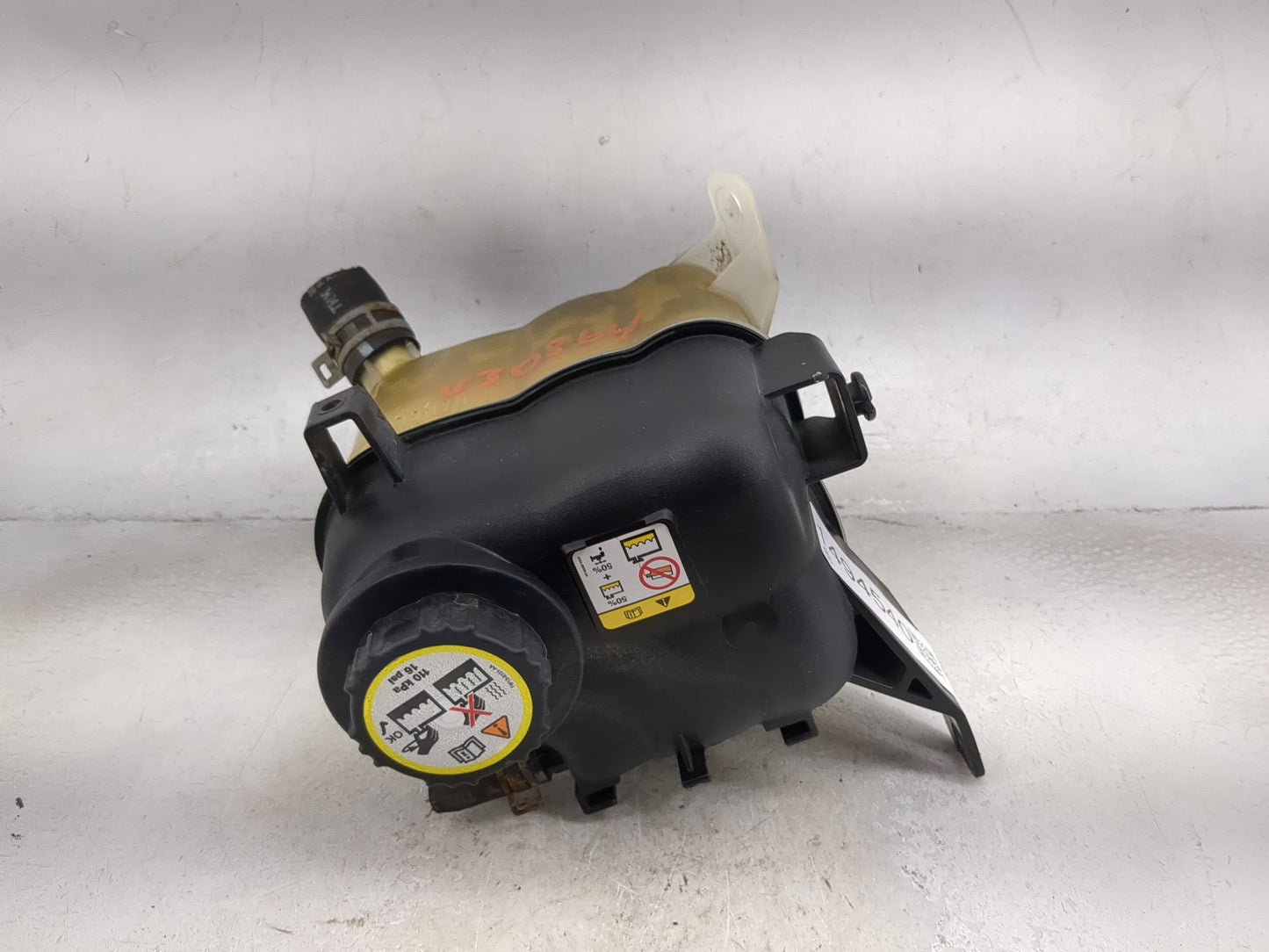 2008-2009 Mercury Sable Radiator Coolant Overflow Expansion Tank Bottle 1494540 - Oemusedautoparts1.com