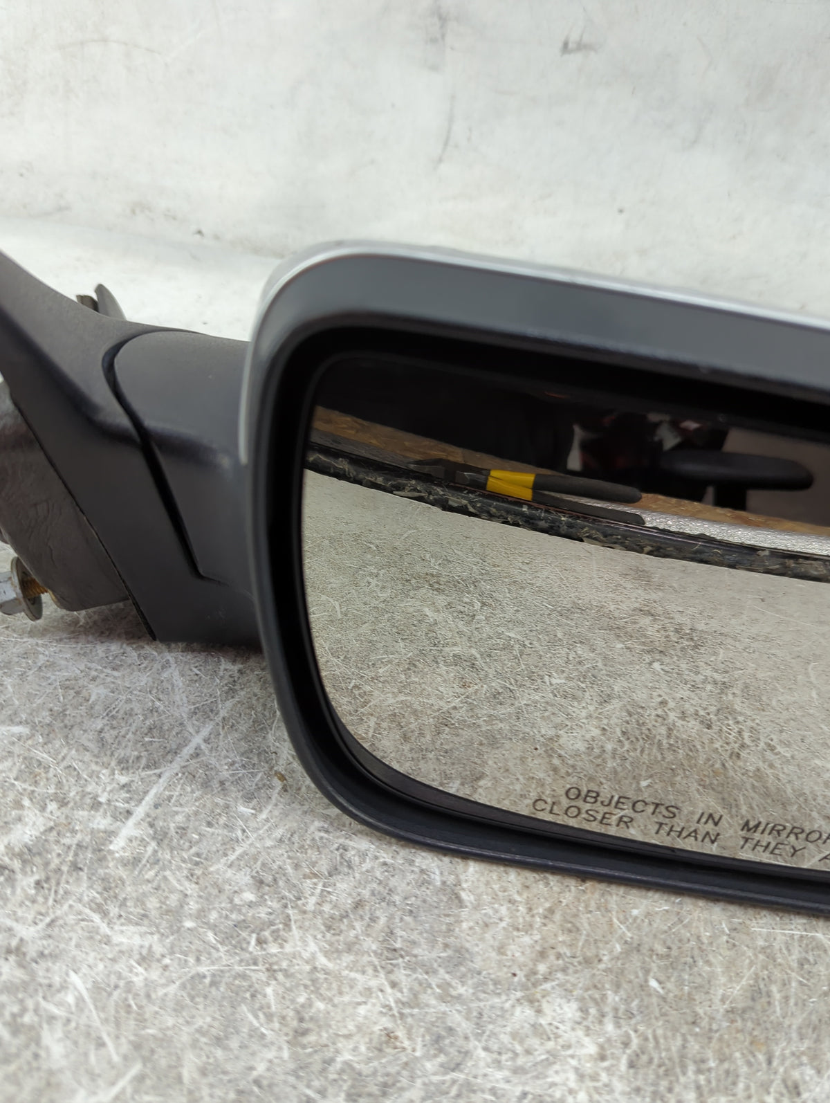 2008-2009 Mercury Sable Passenger Side View Mirror - Right Door Mirror OEM Used - Oemusedautoparts1.com