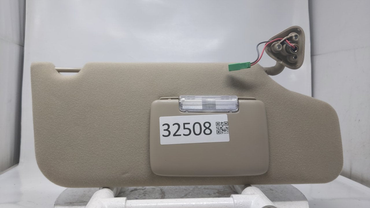 2008 Mercury Sable Sun Visor Shade Replacement Passenger Right Mirror Fits OEM Used Auto Parts - Oemusedautoparts1.com