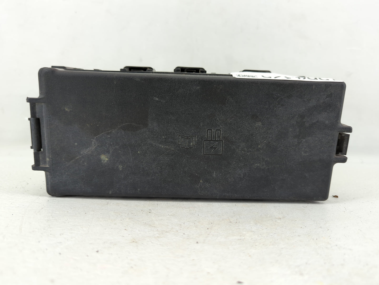 2008-2009 Mercury Sable Fusebox Fuse Box Panel Relay Module P/N:54-8799-30 Fits Fits 2008 2009 OEM Used Auto Parts - Oemused