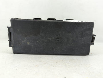 2008-2009 Mercury Sable Fusebox Fuse Box Panel Relay Module P/N:54-8799-30 Fits Fits 2008 2009 OEM Used Auto Parts - Oemused