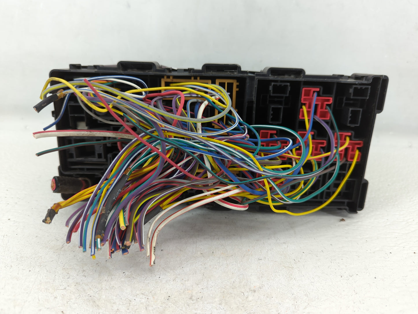 2008-2009 Mercury Sable Fusebox Fuse Box Panel Relay Module P/N:54-8799-30 Fits Fits 2008 2009 OEM Used Auto Parts - Oemused
