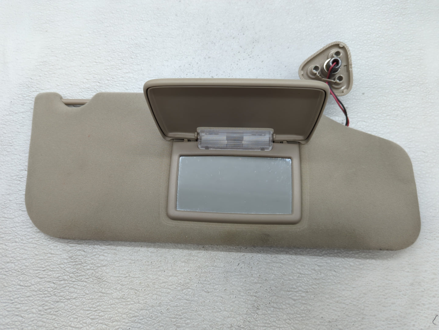 2008-2009 Mercury Sable Sun Visor Shade Replacement Passenger Right Mirror Fits Fits 2008 2009 OEM Used Auto Parts - Oemused