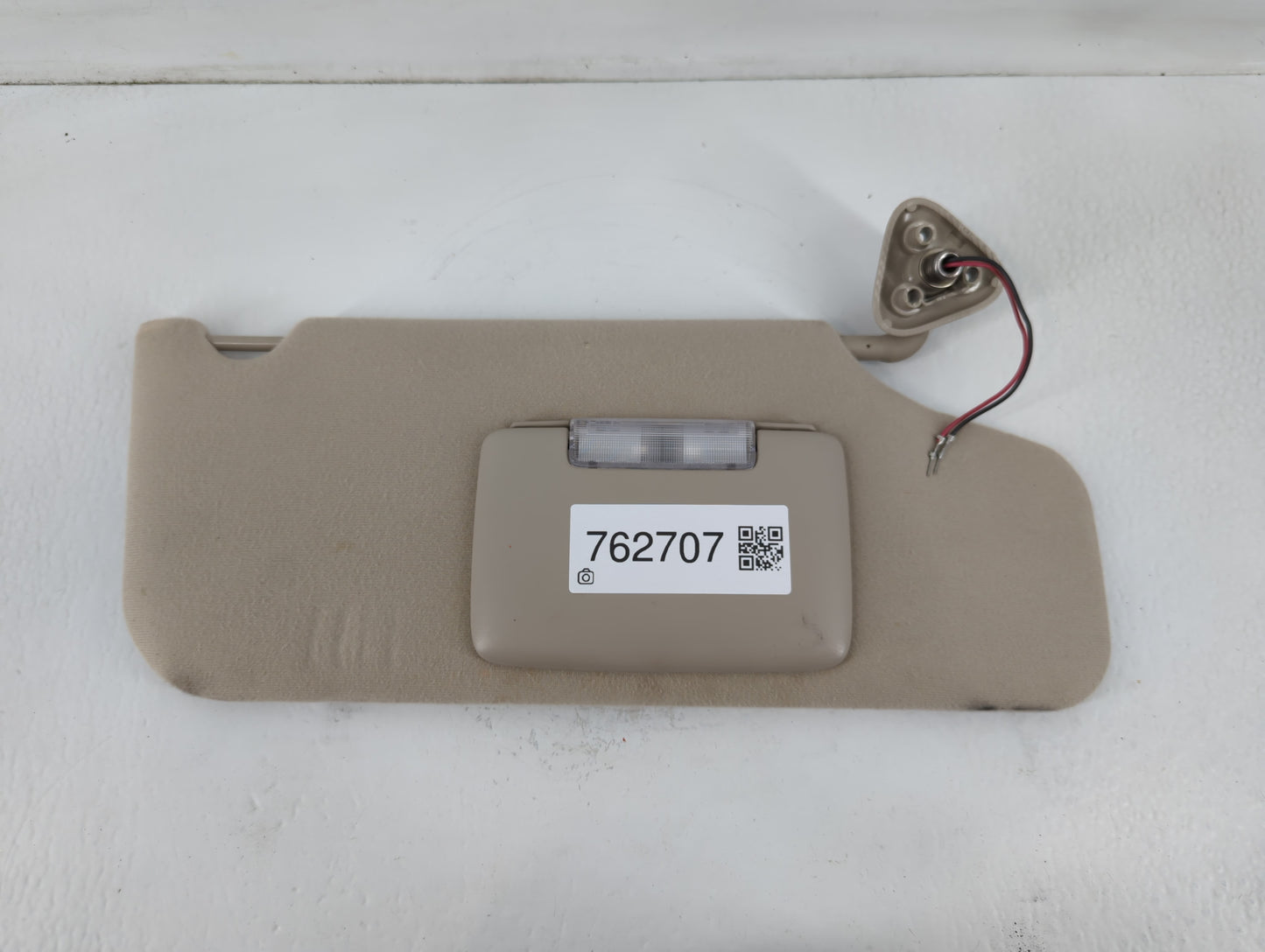 2008-2009 Mercury Sable Sun Visor Shade Replacement Passenger Right Mirror Fits Fits 2008 2009 OEM Used Auto Parts - Oemused