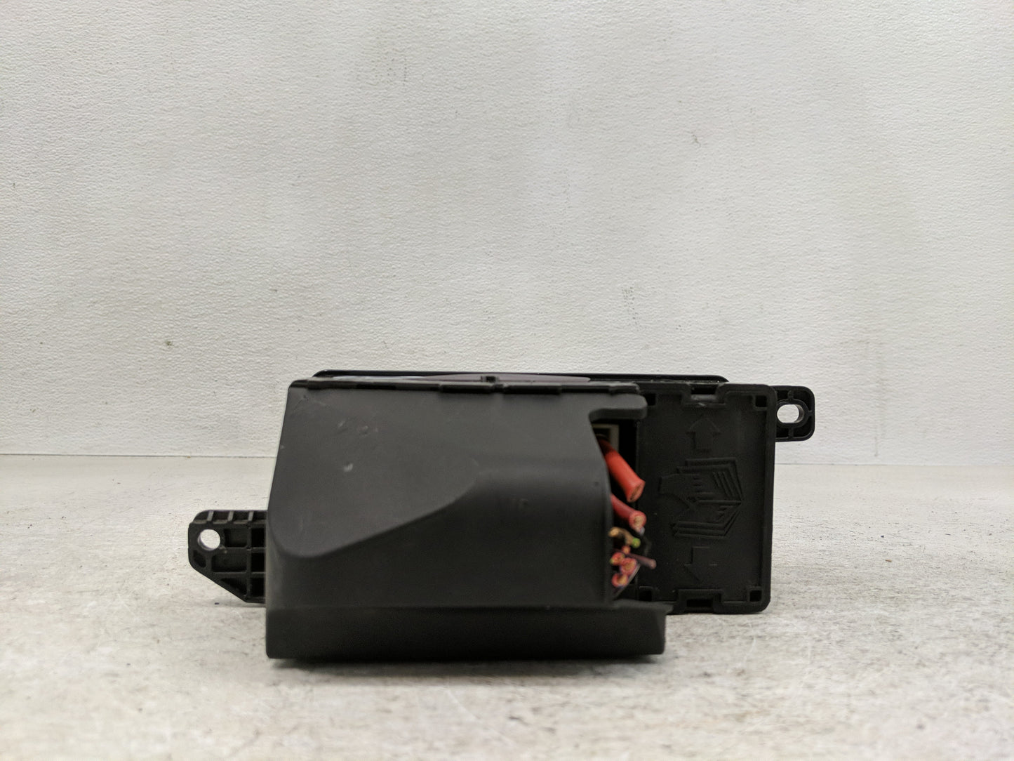 2008 Mini Cooper Fusebox Fuse Box Panel Relay Module P/N:3449504-02 Fits OEM Used Auto Parts - Oemusedautoparts1.com