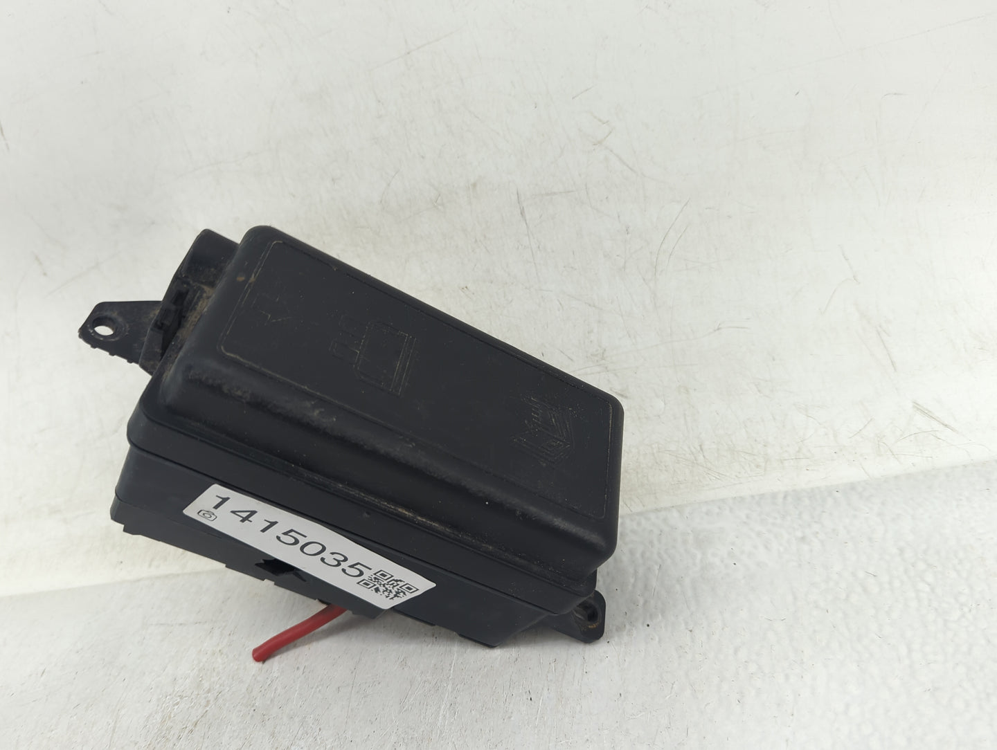 2008-2009 Mini Cooper Fusebox Fuse Box Panel Relay Module P/N:3449504-02 Fits Fits 2008 2009 OEM Used Auto Parts - Oemusedau