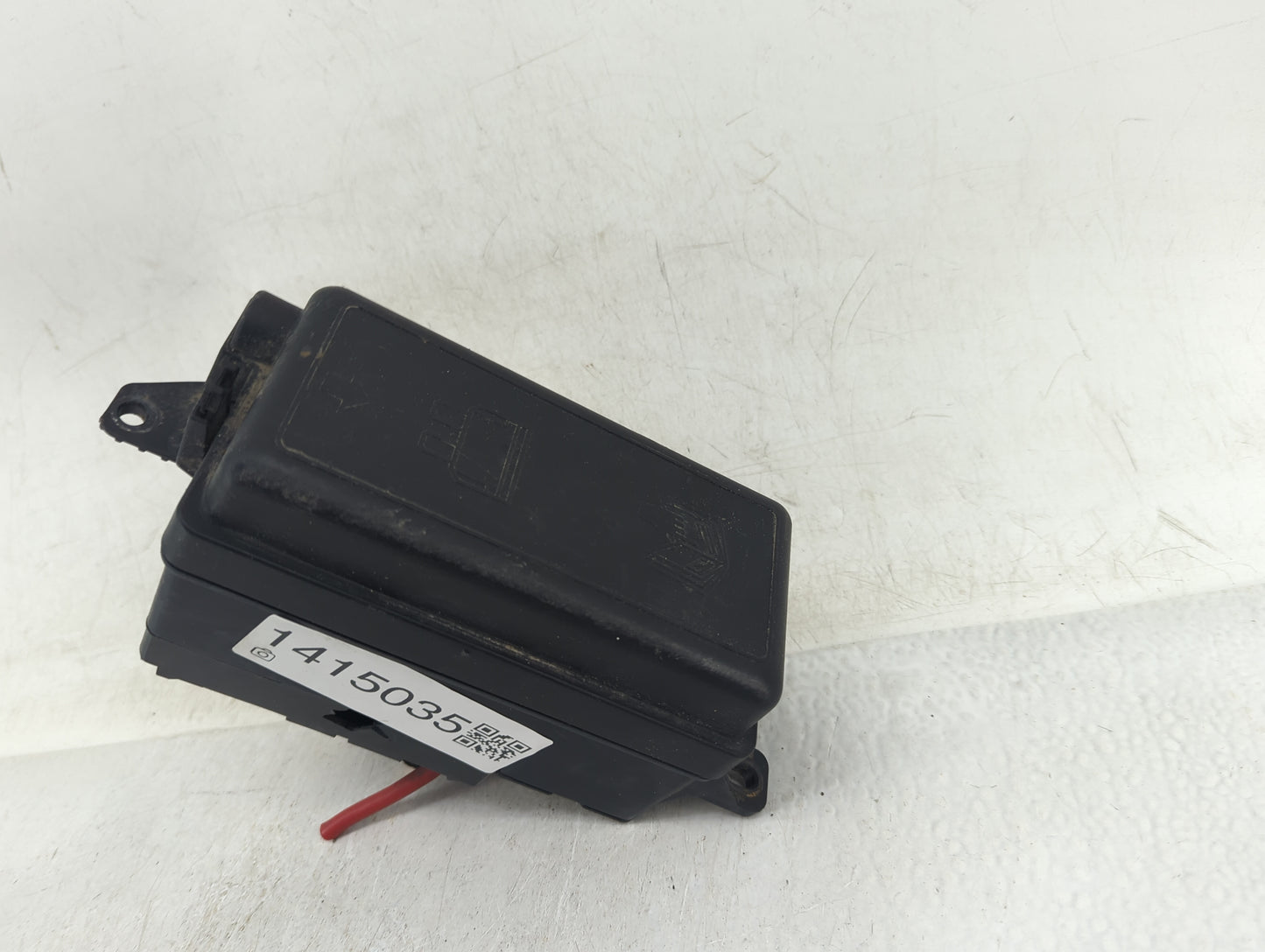 2008-2009 Mini Cooper Fusebox Fuse Box Panel Relay Module P/N:3449504-02 Fits Fits 2008 2009 OEM Used Auto Parts - Oemusedau