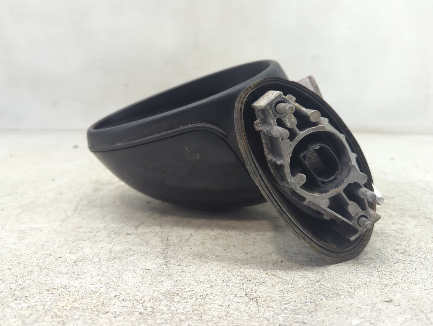2009-2014 Mini Cooper Driver Side View Mirror - Left Door Mirror OEM Used - Oemusedautoparts1.com