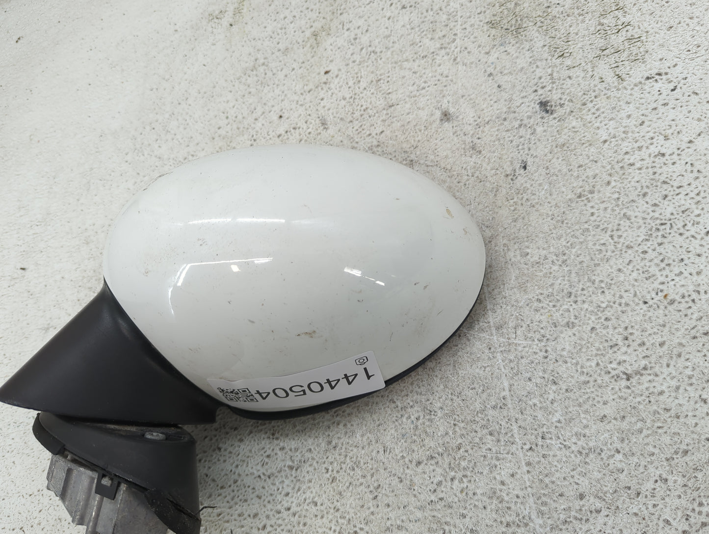 2008-2014 Mini Cooper Driver Side View Mirror - Left Door Mirror OEM Used - Oemusedautoparts1.com