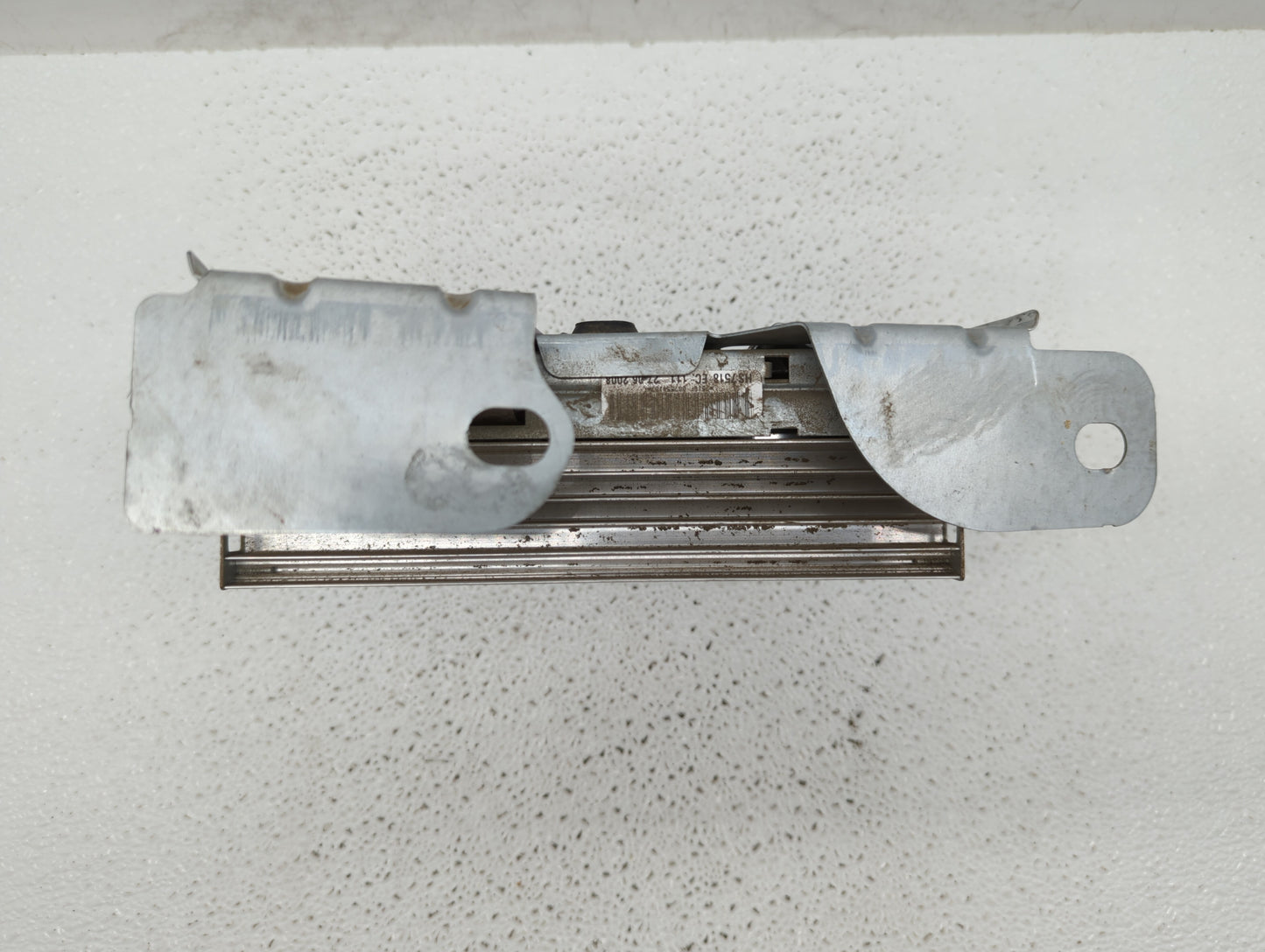 2008-2009 Mini Cooper Radio AM FM Cd Player Receiver Replacement P/N:087554187 Fits Fits 2008 2009 OEM Used Auto Parts - Oem