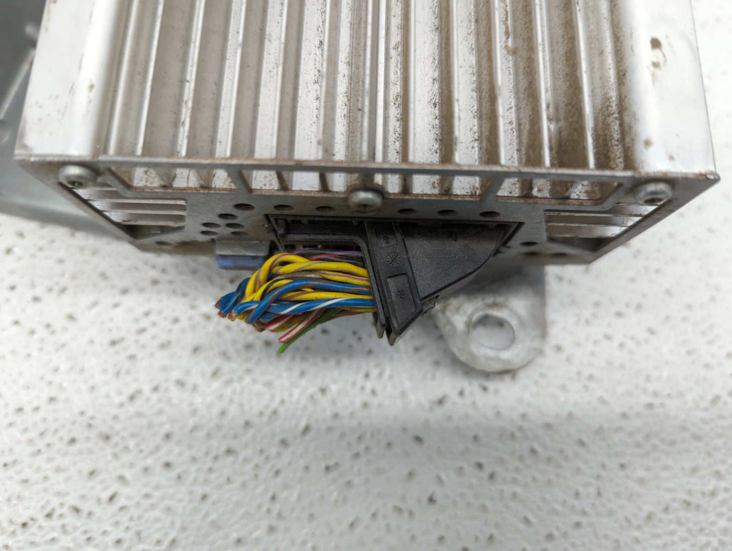 2008-2009 Mini Cooper Radio AM FM Cd Player Receiver Replacement P/N:087554187 Fits Fits 2008 2009 OEM Used Auto Parts - Oem