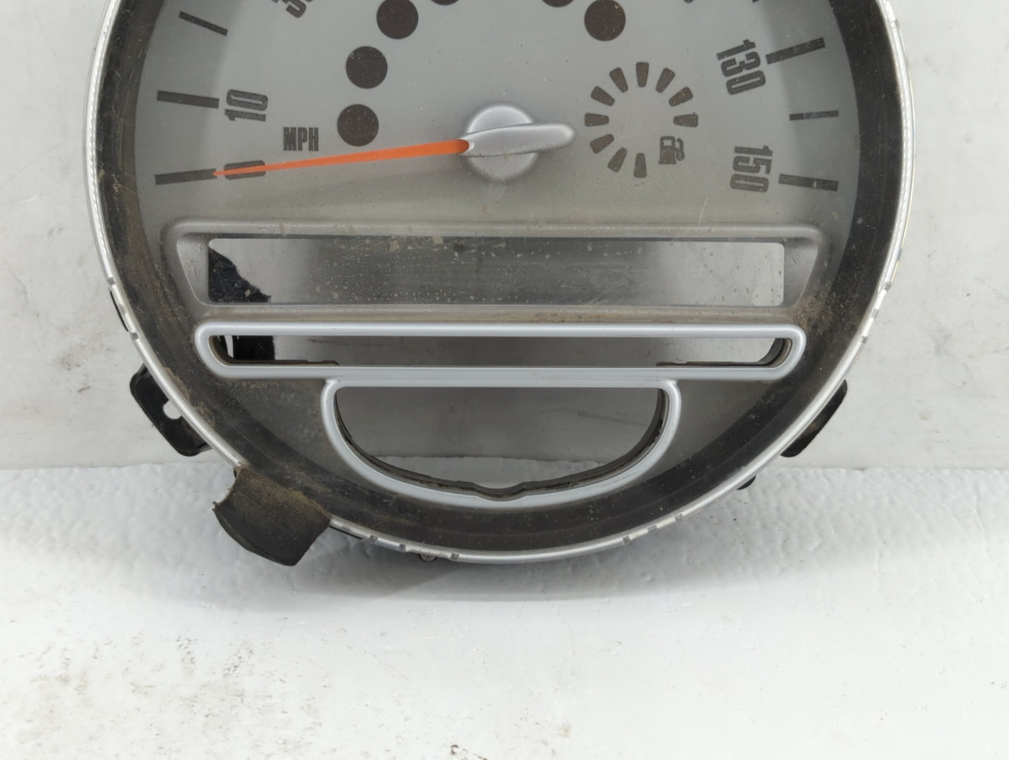 2008-2010 Mini Cooper Instrument Cluster Speedometer Gauges P/N:9 125 929 67379411, 9 232 433, BM-508-932 Fits Fits 2008 200