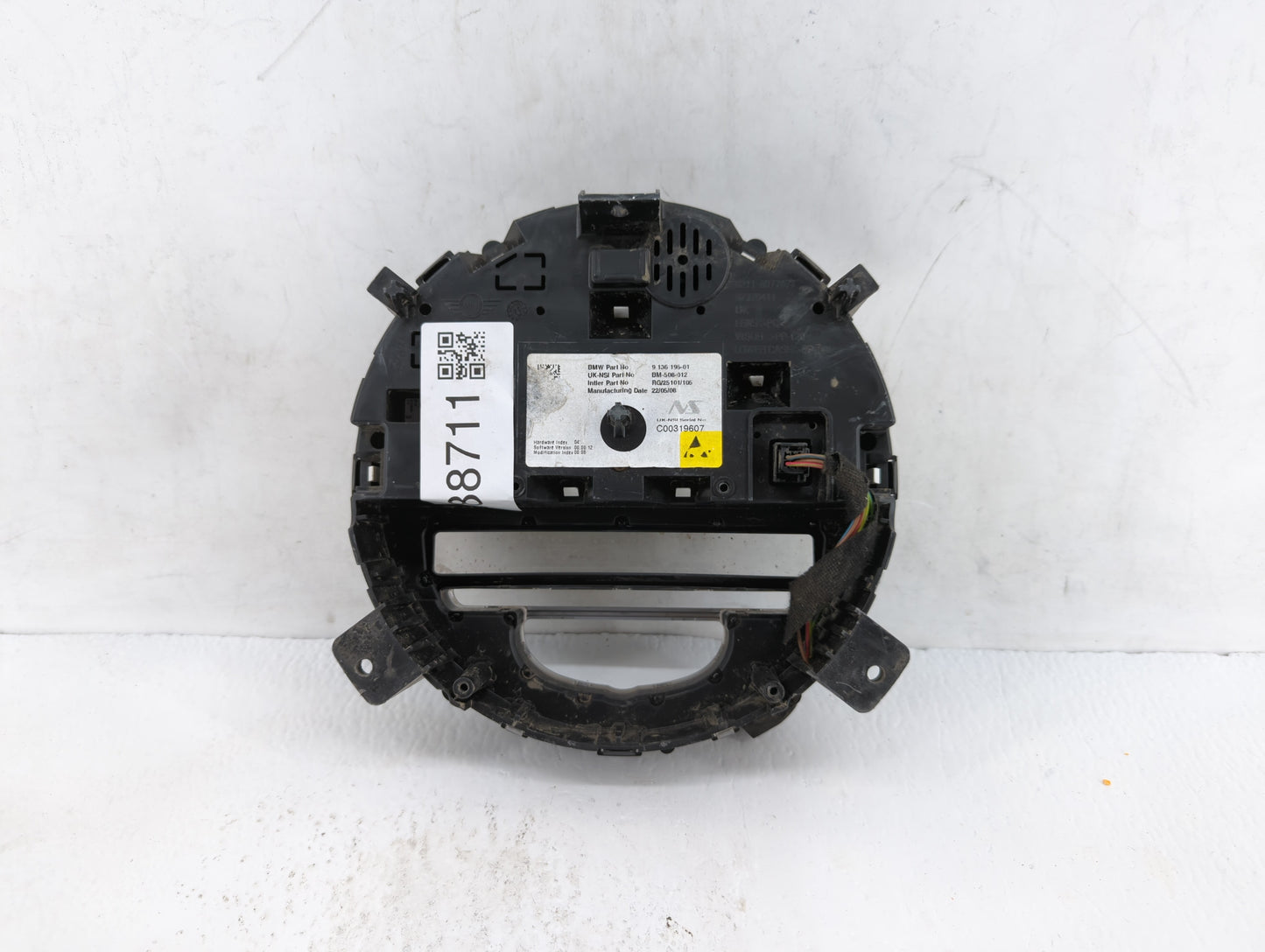 2008-2010 Mini Cooper Instrument Cluster Speedometer Gauges P/N:9 125 929 67379411, 9 232 433, BM-508-932 Fits Fits 2008 200