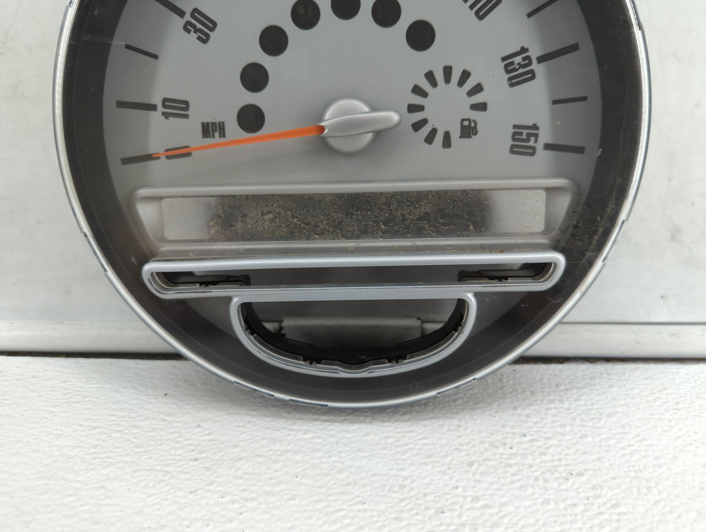 2008-2010 Mini Cooper Instrument Cluster Speedometer Gauges P/N:9 125 929 67379411, 9 232 433, BM-508-932 Fits Fits 2008 200