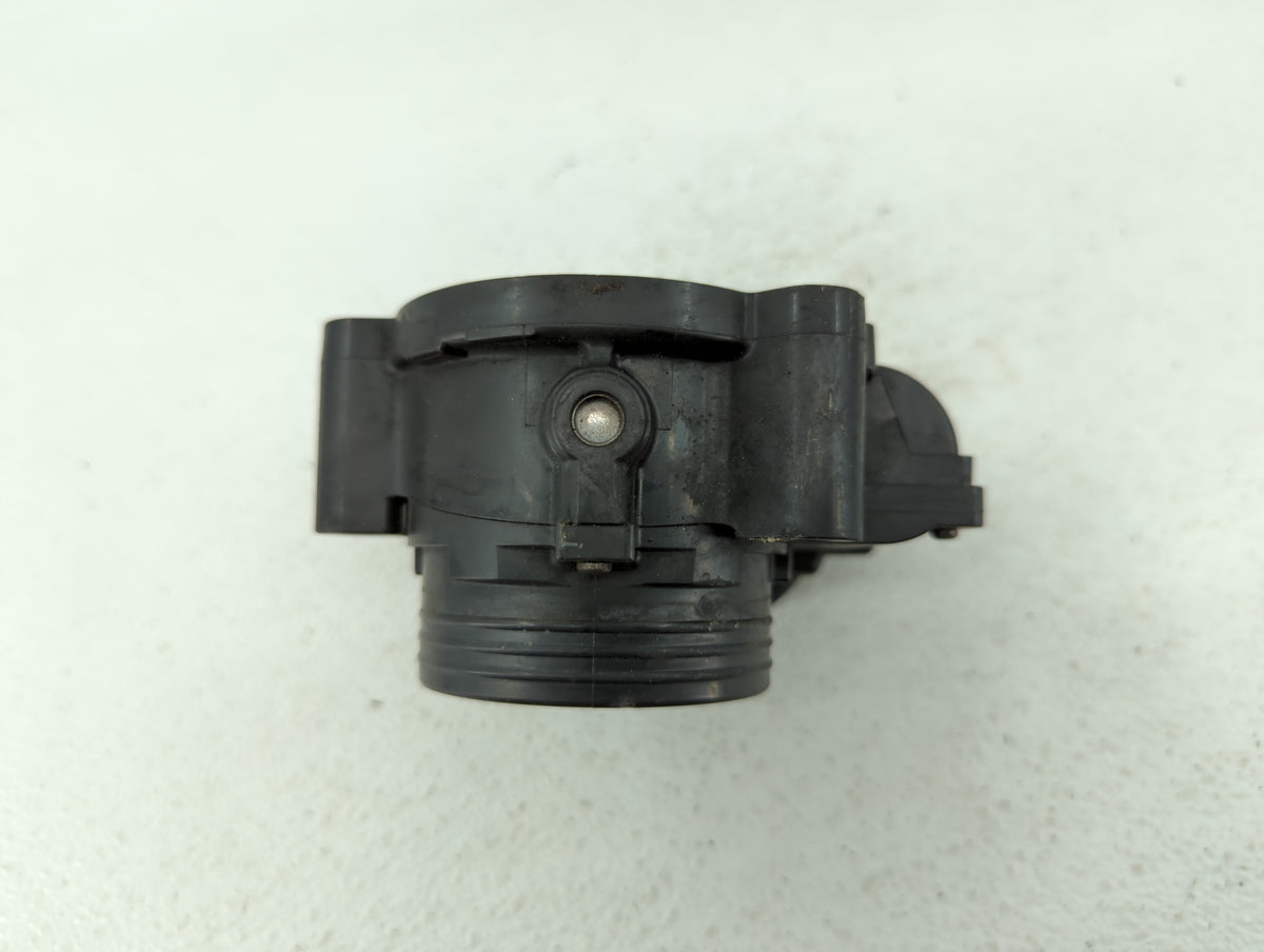 2007-2008 Mini Cooper Throttle Body P/N:757669780 7557222 Fits Fits 2007 2008 OEM Used Auto Parts - Oemusedautoparts1.com